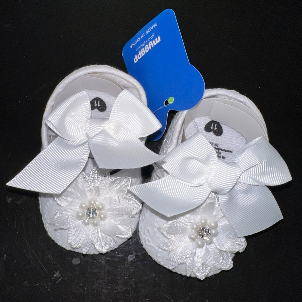 Baby girls lace sandals shoes white new